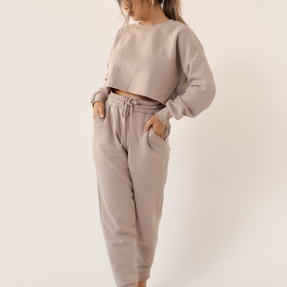Ash Brown Crop Sweatshirt + Sweatpants Set - Picture 1 of 4